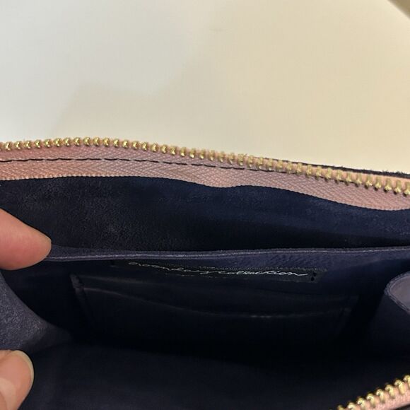 noonday collection Wrist Purse Navy Suede Pink Trim 7” Square W/ Zipper Closure - Picture 6 of 10
